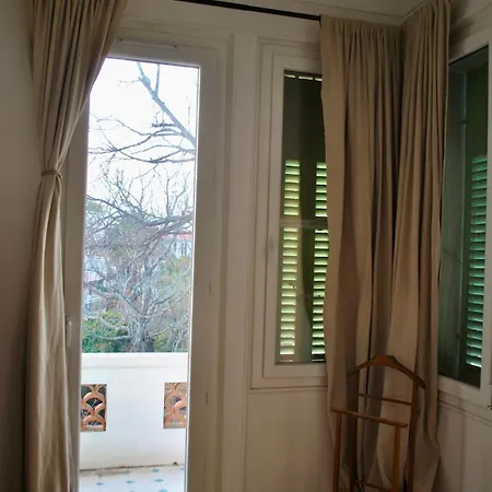 Magnifique De 250m2 Avec Piscine à 5min De Cannes Le Cannet