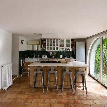 Magnifique De 250m2 Avec Piscine A 5min De Cannes Villa Le Cannet